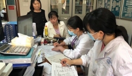 全科義診進(jìn)鄉(xiāng)鎮(zhèn)，健康溫暖入人心